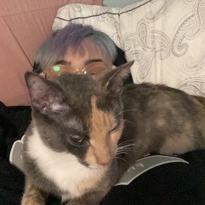 Meet your Posher, Nicole